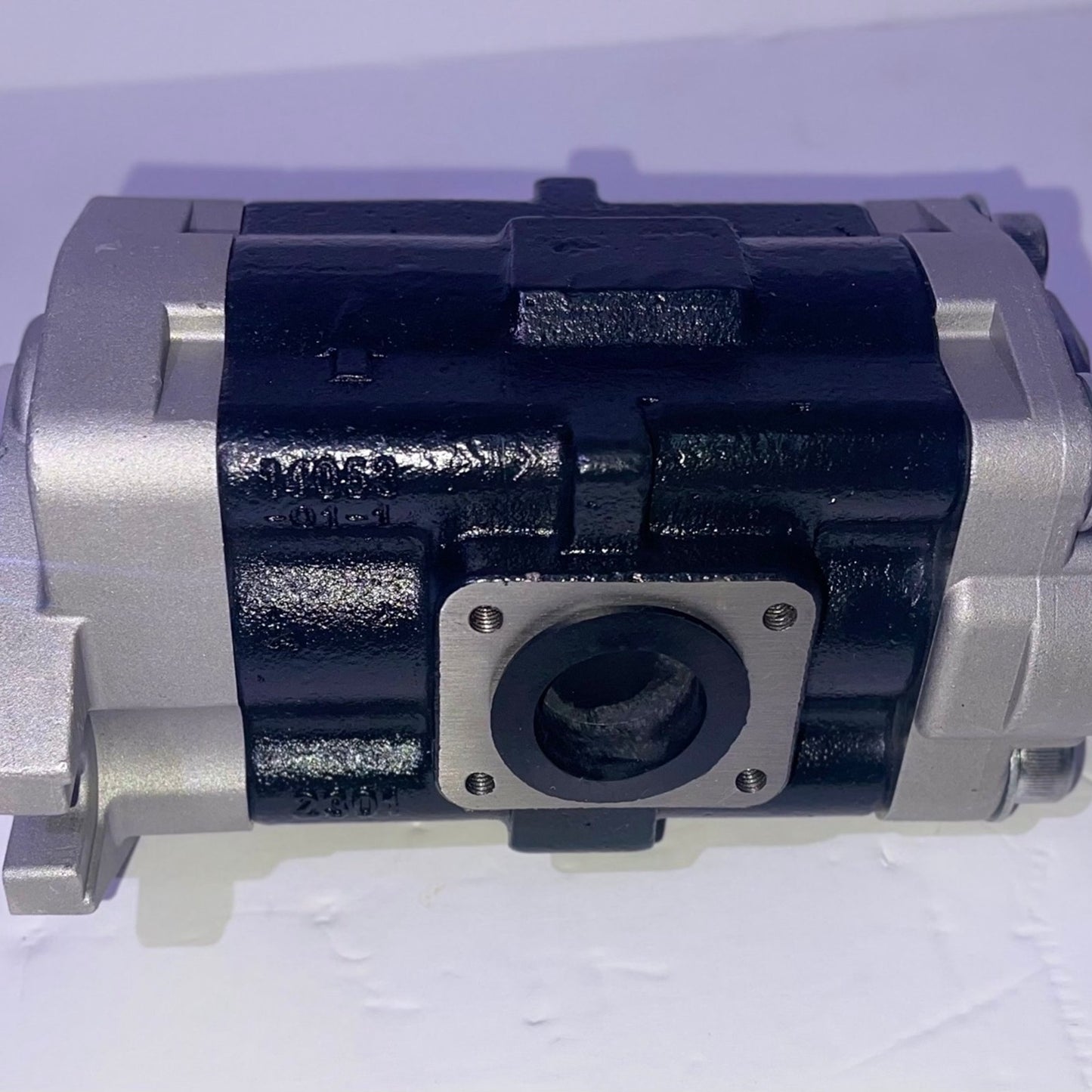 Hydraulic Gear Pump Shimadzu D1-25.10R840– Aztec 14766-02 - SHI-D1-25.10R840)