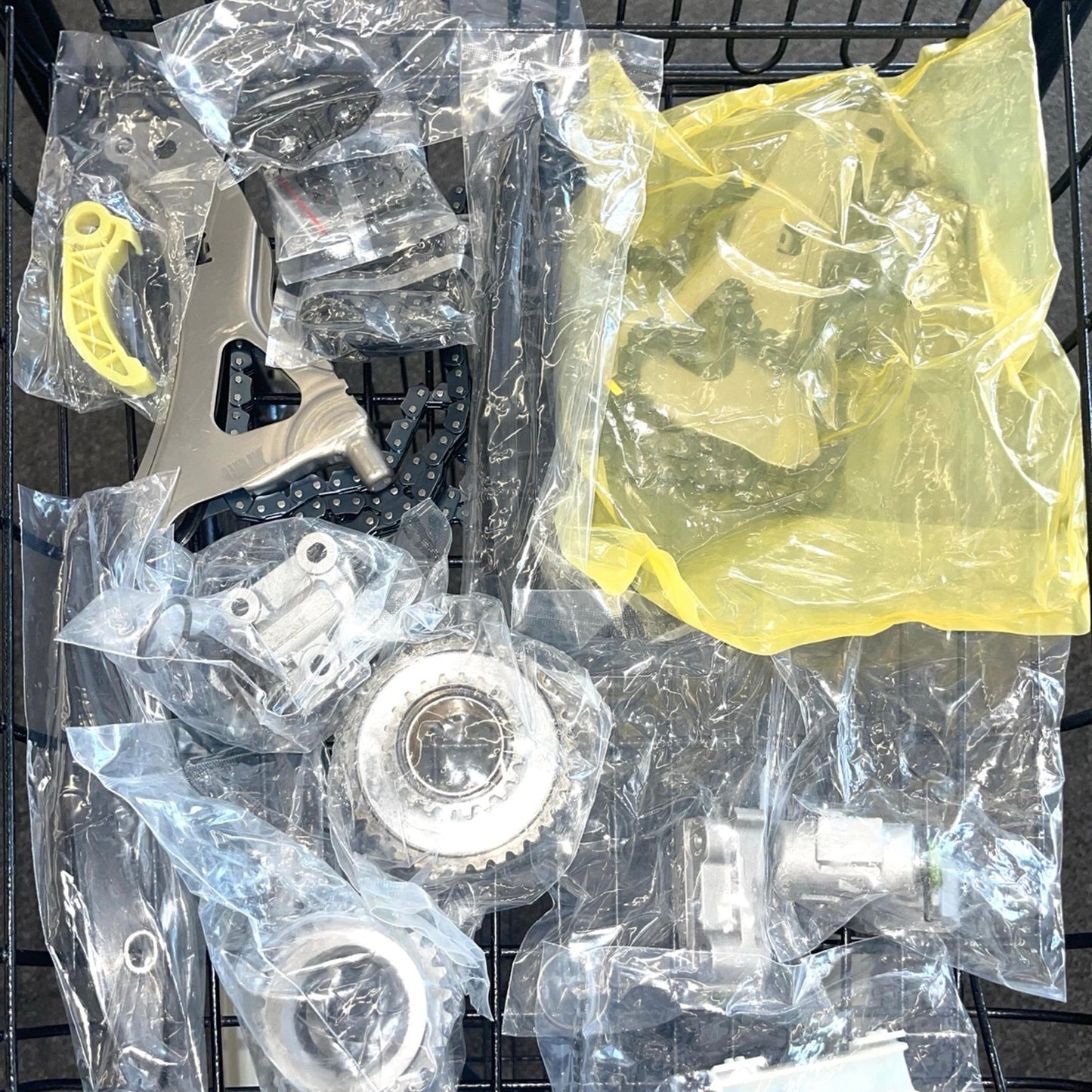 Engine Timing Chain Kit with Gear Tensioners Guide Rails for Mercedes E350 GL450 E400 ML350 GLK350 M276 3.0L 3.5L V6, Replace OE 2760520100,2780520316,2760500611,2760522116