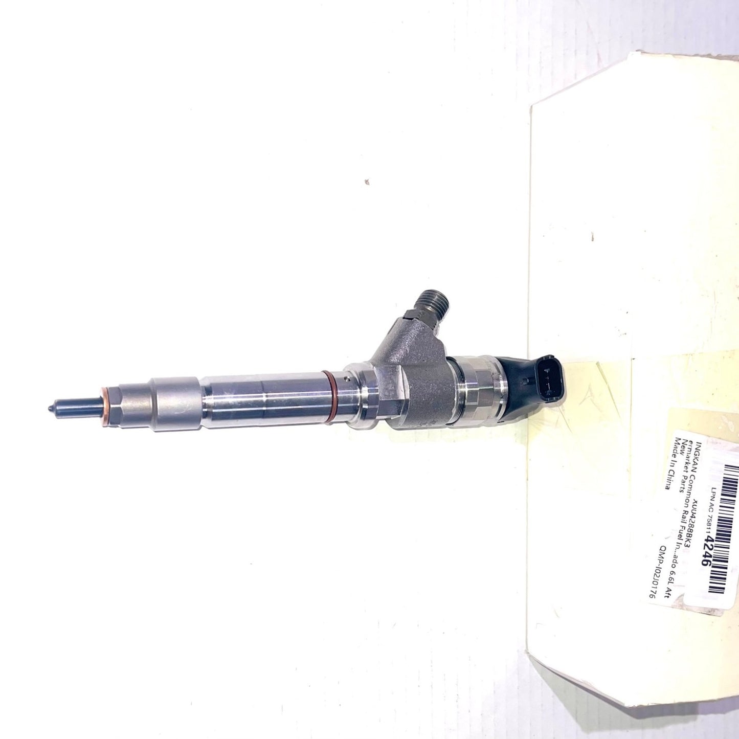 Common Rail Injector for 6.6L Duramax LLY LBZ Reman Engine Chevy Express Silverado 2500 3500 GMC Savana Sierra 2500 3500 Hummer H1 2006-2007 0986435521 0445120042 97361355 97780358