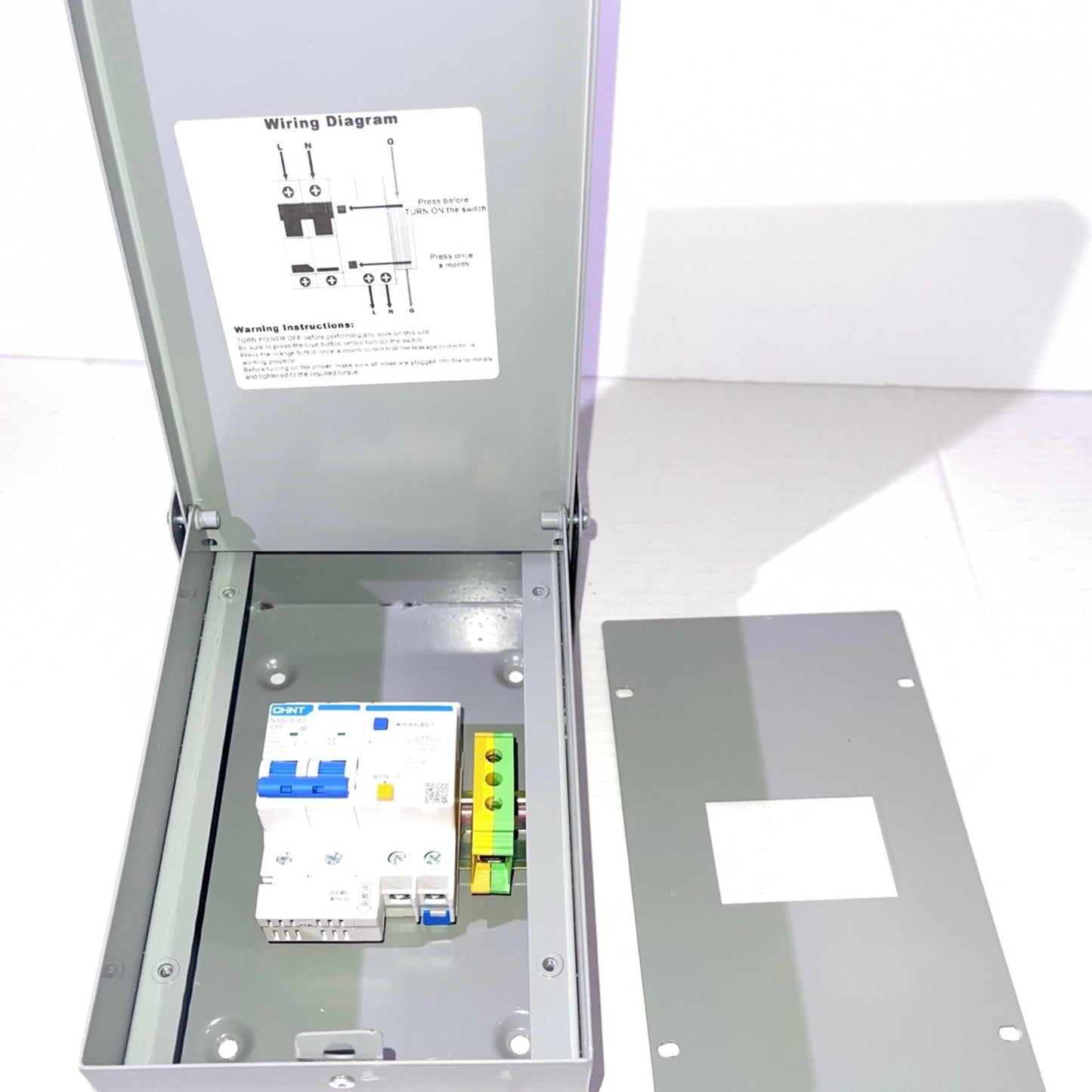 50 Amp Spa Panel, IP 65 Outdoor Breaker Box, 50 Amp GFCI Breaker for Hot Tub, Swimming Pools, 240V 1 Pole 3 Wires, Meeting NEMA 3R Standards for Outdoor Indoor