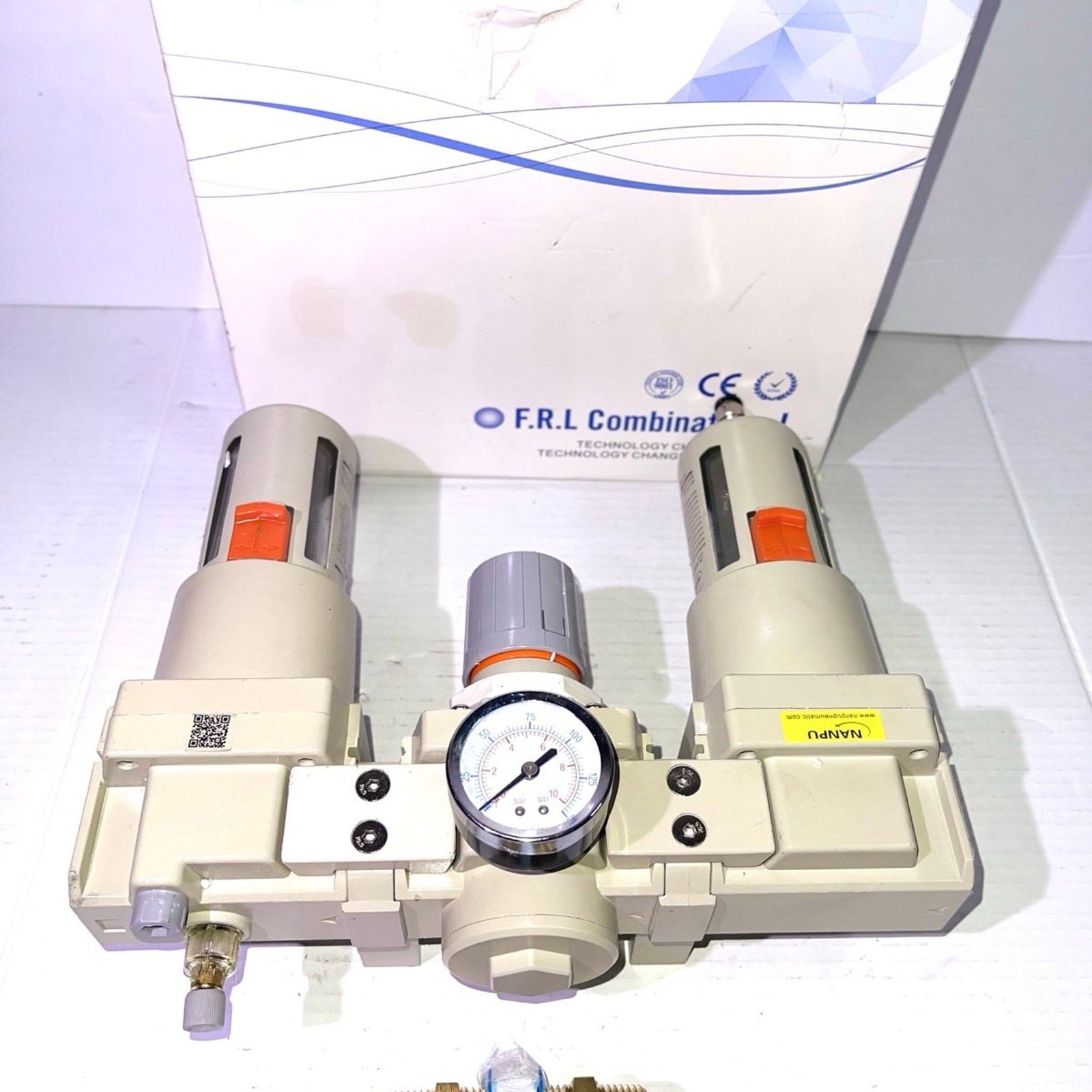 NANPU 1" NPT Air Filter, Regulator & Lubricator (FRL) Combo - Water/Oil Trap Separator - Pressure Gauge (0-150 psi)