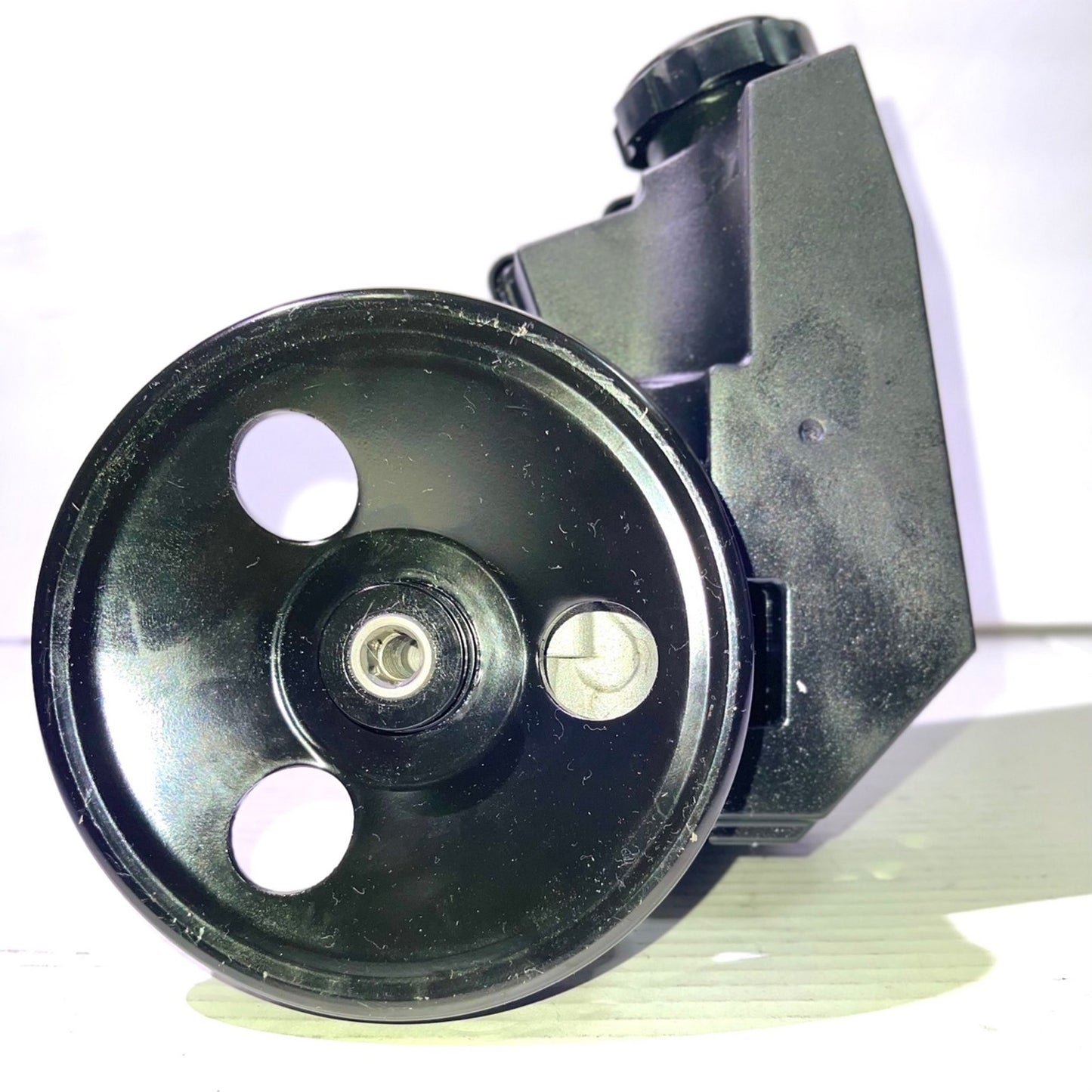 20-61607 Power Steering Pump Assembly with Pulley Reservoir For 1999-2004 Jeep Grand Cherokee Sport Utility L6 4.0L, 1999-2000 Jeep Grand Cherokee Sport Utility V8 4.7L,Power Assist Pump