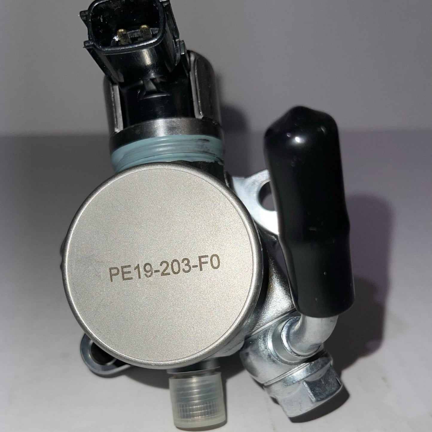 PE19203F0 High Pressure Fuel Pump Direct Injection for Mazda 3 CX-5 Mazda 6 L4 2.0L 2.5L 2014-2017
