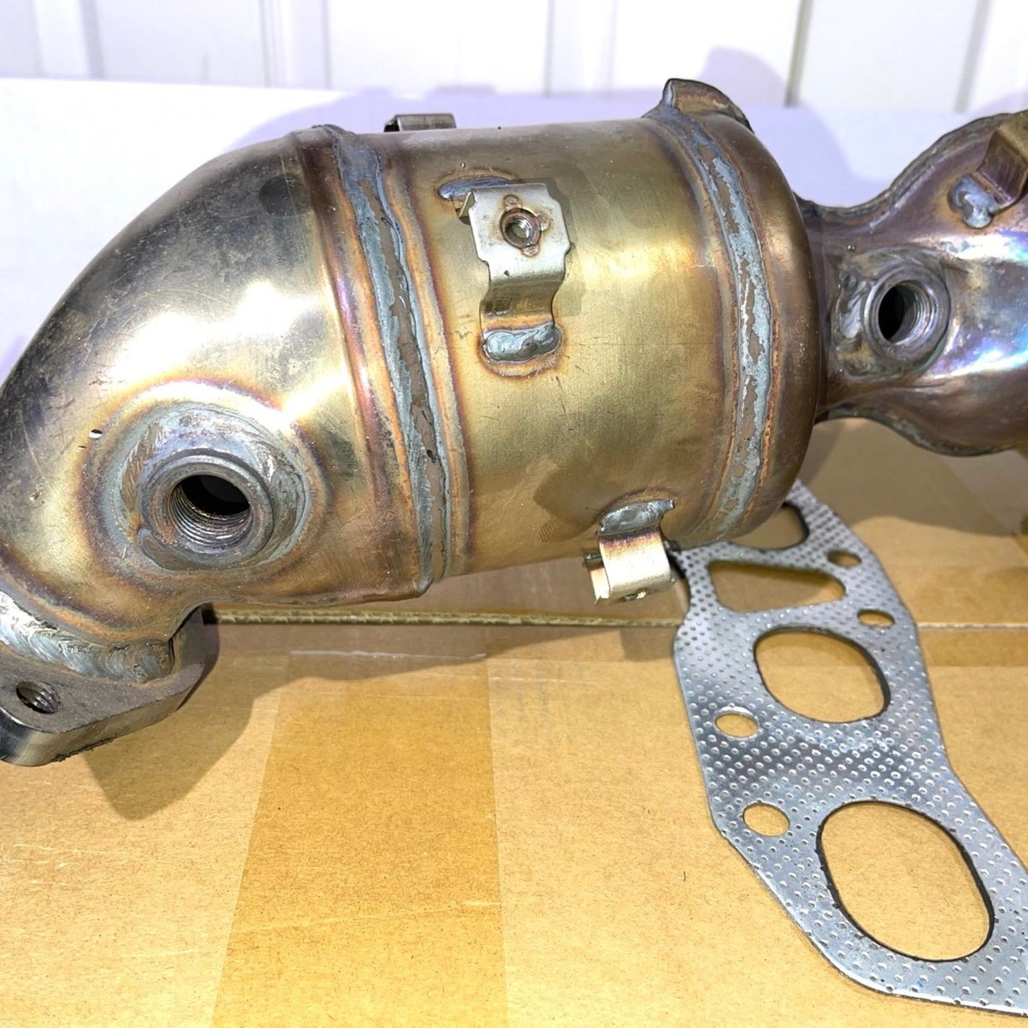 Exhaust Manifold Catalytic Converter USC 514028 OEM Grade Direct Fit (EPA Compliant)5 Nissan Rogue, 2015 Nissan Rogue Select, 201