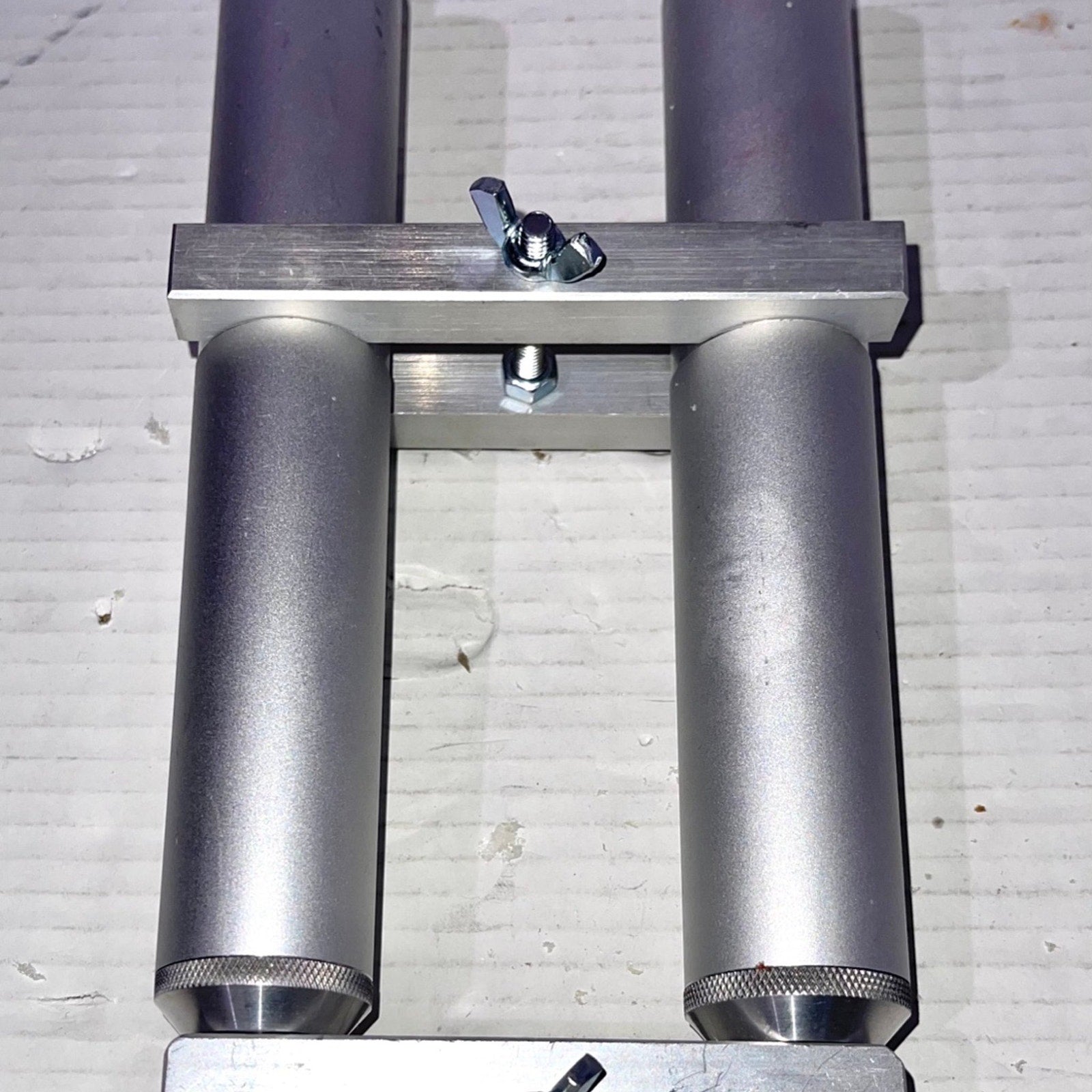 Dual Color Hand Kit Aluminium Injector for Plastisol Soft Bait Lures DIY Soft Lure Making Tool 2Х4oz Dual Mixing Color Kit