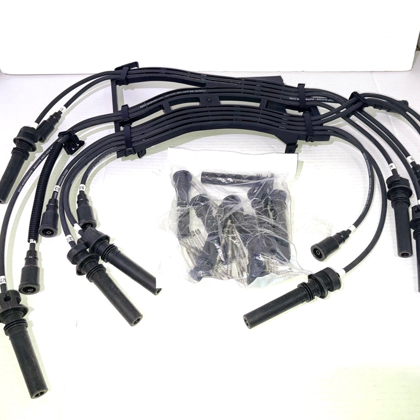 Spark Plug Wire Set for Dodge Durango, Ram 1500, Ram 2500, Ram 3500 (2003-2005 V8 5.7L)