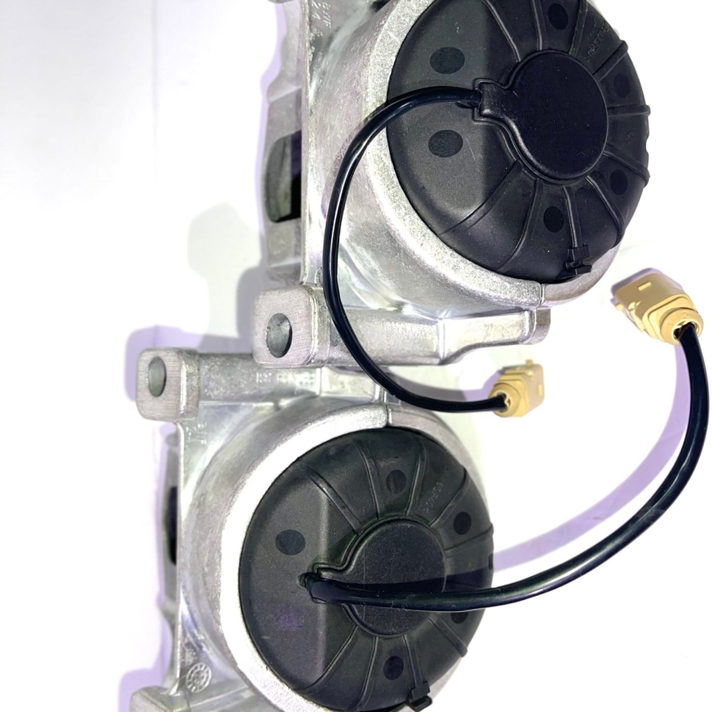 Engine Motor Trans Mount Set for Audi A4 2009-2012, A4 Quattro 2009-2016, A5 2010-2012, A5 Quattro 2008-2009 & 2013-2017 Replace# 8K0199381C 8R0199381E 2pc Engine Motor Mount Set For Audi A4 A5 Quattro Q5 3.2L V6