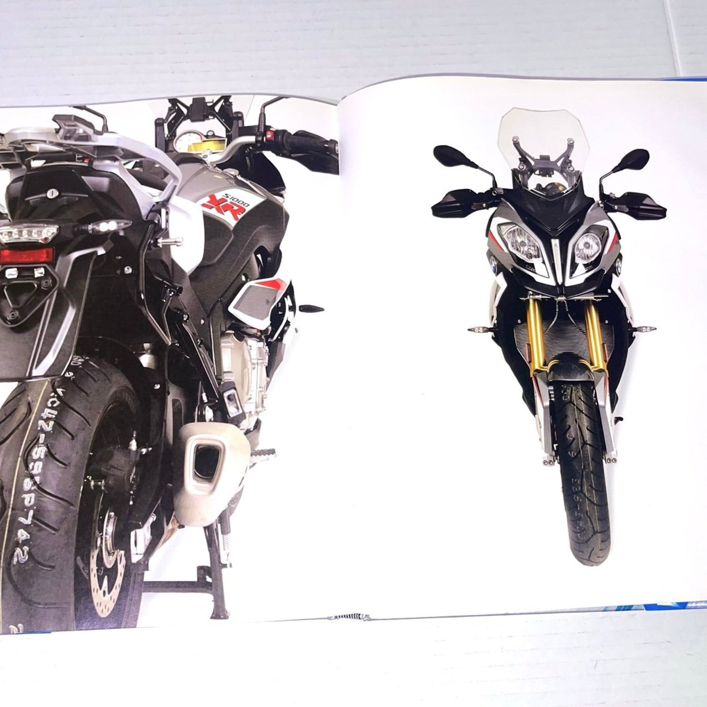 The Art of BMW Motorcycles Peter Gantriis HARDCOVER 2018 ISBN-10 0760361533