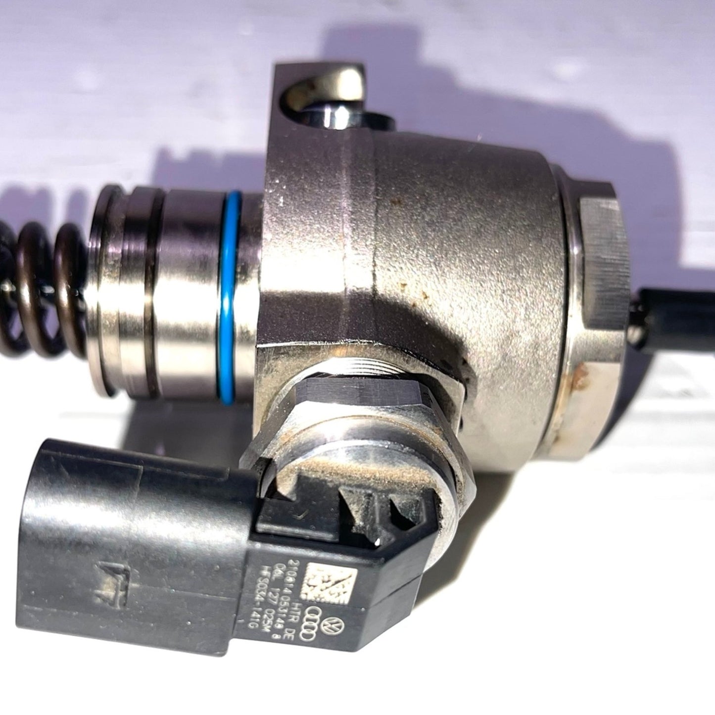 OEM High Pressure Fuel Pump 06L127025T 06L127025T 06L 127 025m For Audi VW A3 A6