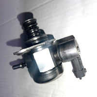 High Pressure Fuel Pump for 2012-2018 Ford Edge Escape Explorer Focus Fusion Police Sedan Land Rover Discovery LR2 Range Rover Evoque Lincoln MKC MKT MKZ L4 2.0L Replace 0261520152