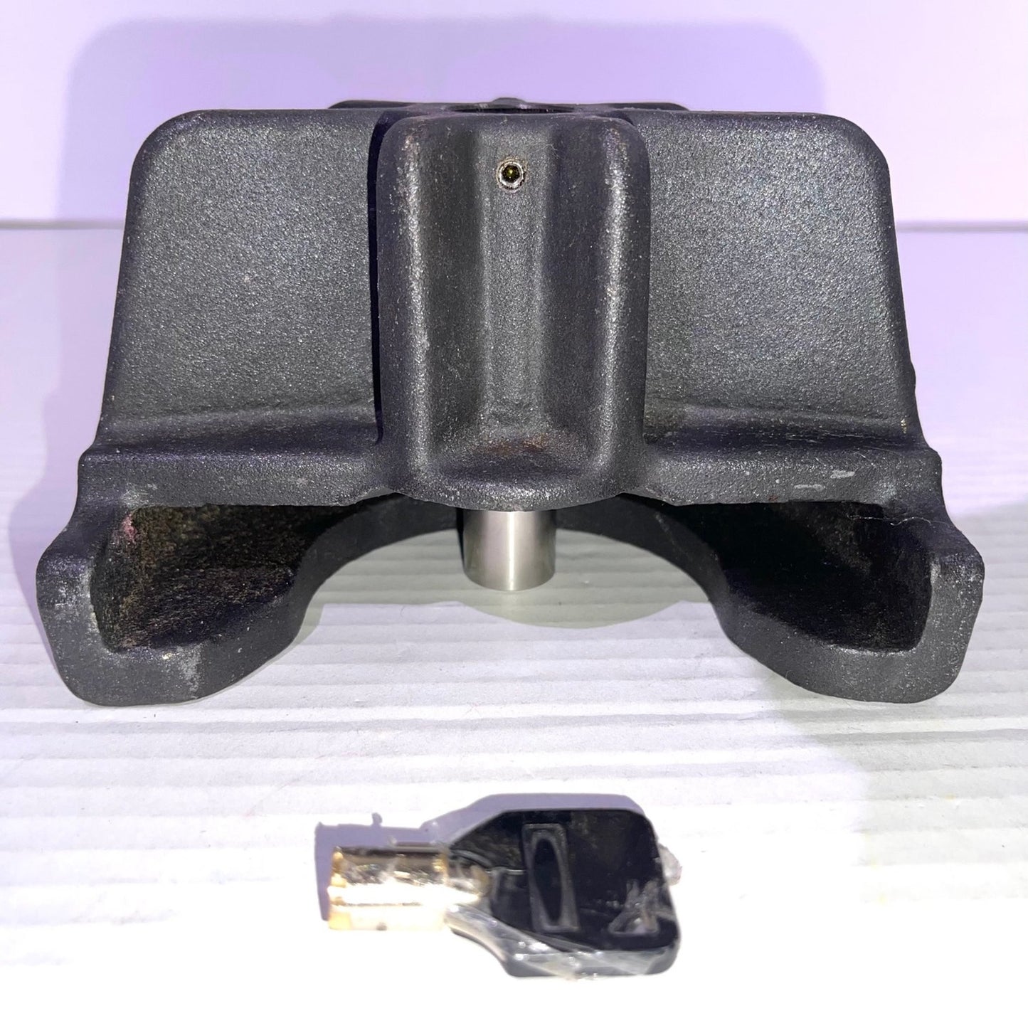 2 5/16” Trailer Lock,Heavy-Duty Anti Theft Trailer Hitch Lock Stainless Steel Locking Pin,Trailer Coupler Lock for Trailers RVs Trucks Boatsock,Heavy-Duty Anti Theft Trailer Hitch Lock Stainless Steel Lo