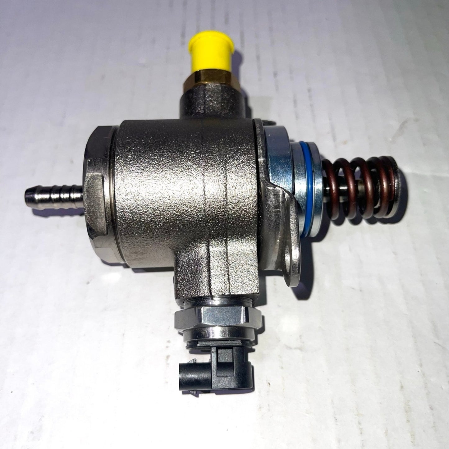 AUDI High Pressure Fuel Pump Audi A4 A5 A6 Q5 TT 2009-2017 06J127025L 06J127025K