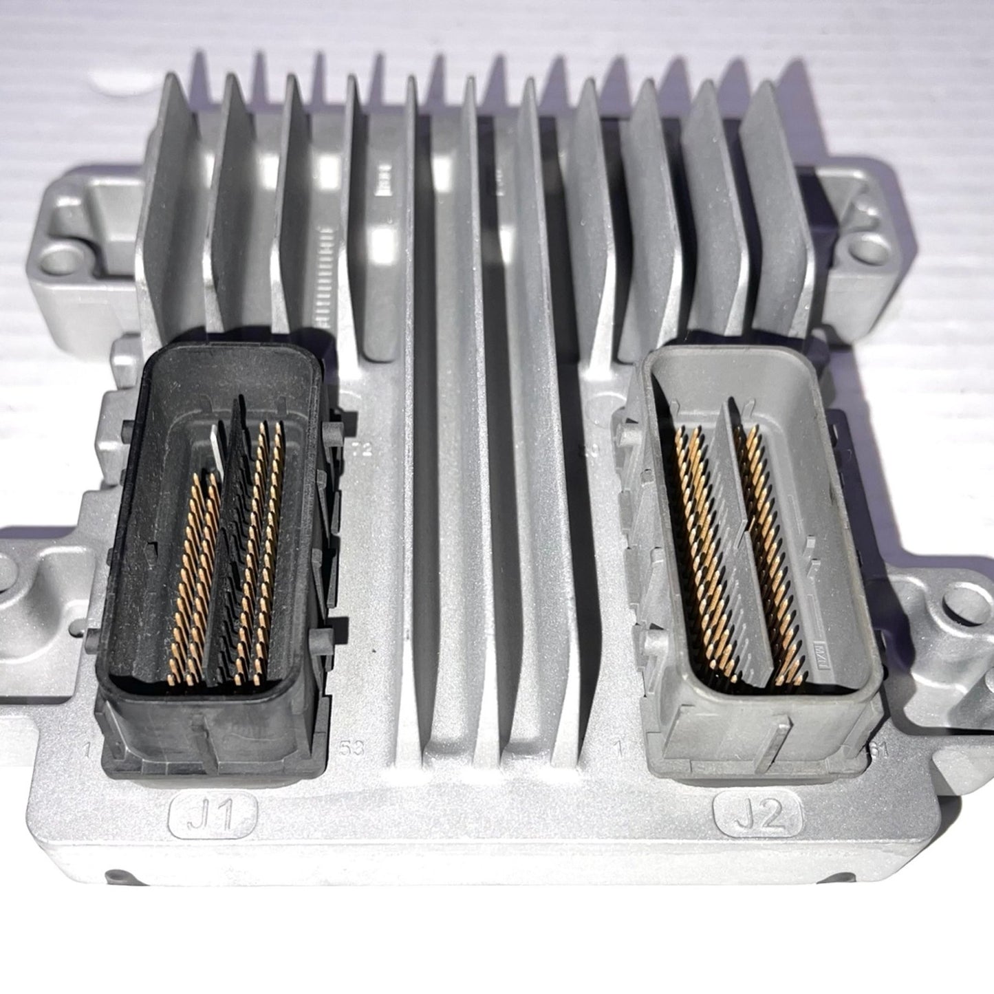 PCM ENGINE COMPUTER ECM ECU 12635858 2010 GMC SIERRA 5.3L PROGRAMMED PLUG&PLAY